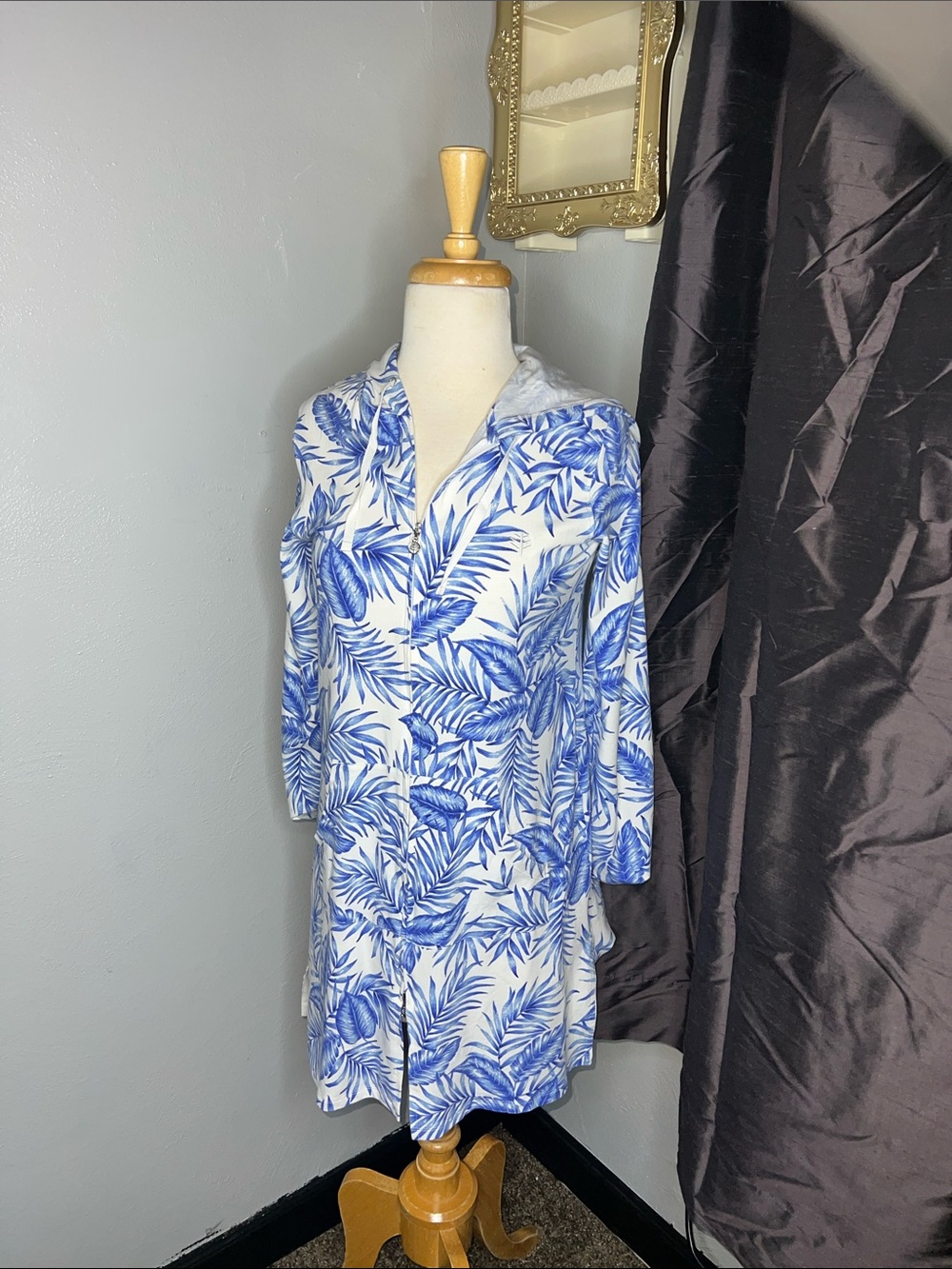 Coolibar Blue Palm-Print Zip Front Women's Cabana Hoodie Swim Cover